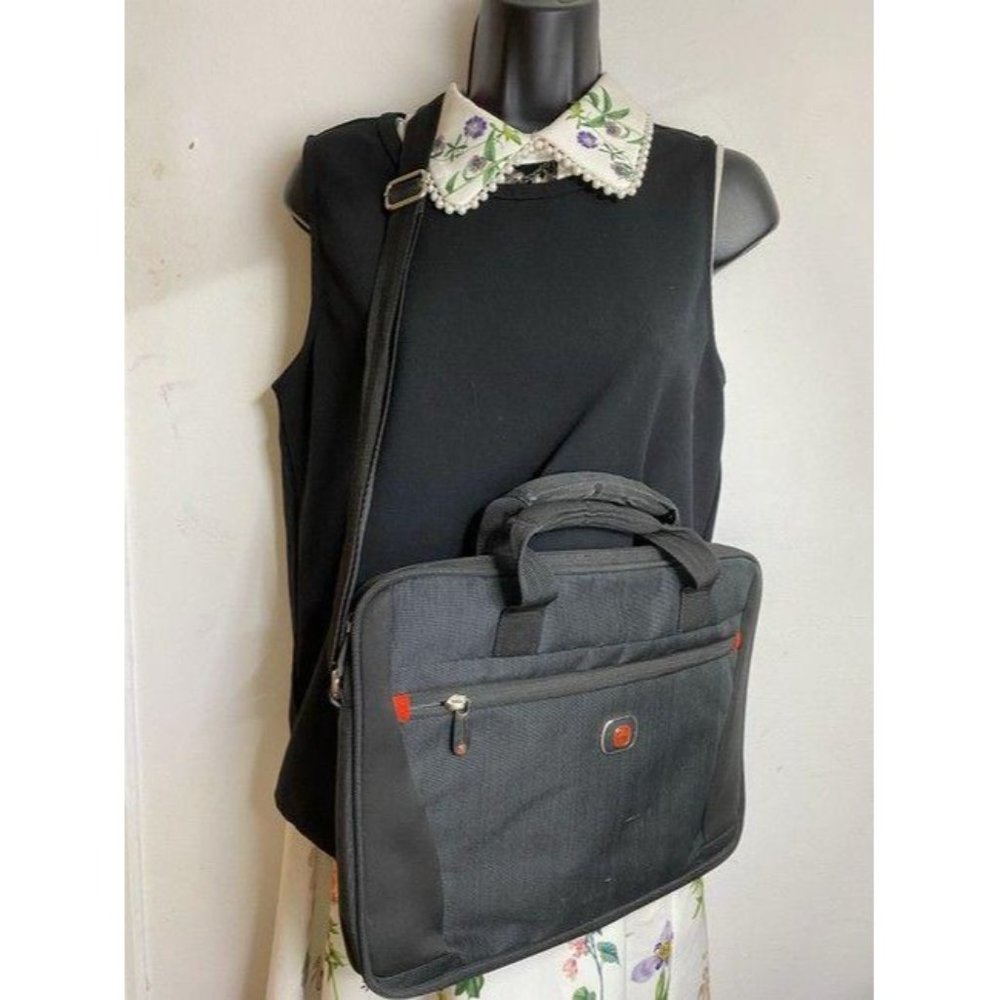 swiss gear black navy nylon cross body bag - Picture 6 of 9
